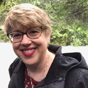 Meet your Posher, Janet